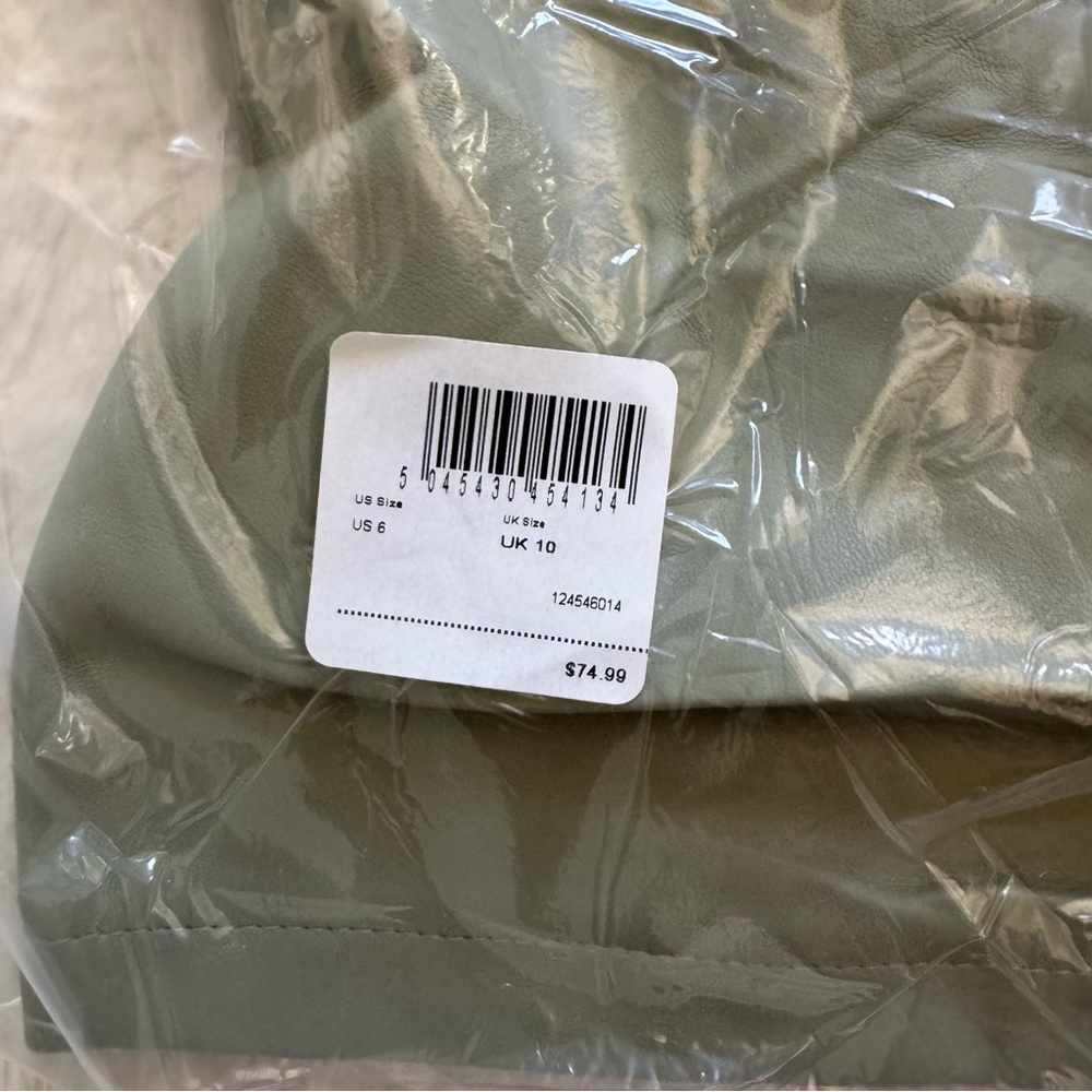 NWT Topshop Sage Green Faux Leather Short Sleeve Shacket - Size 6 - Picture 6 of 7